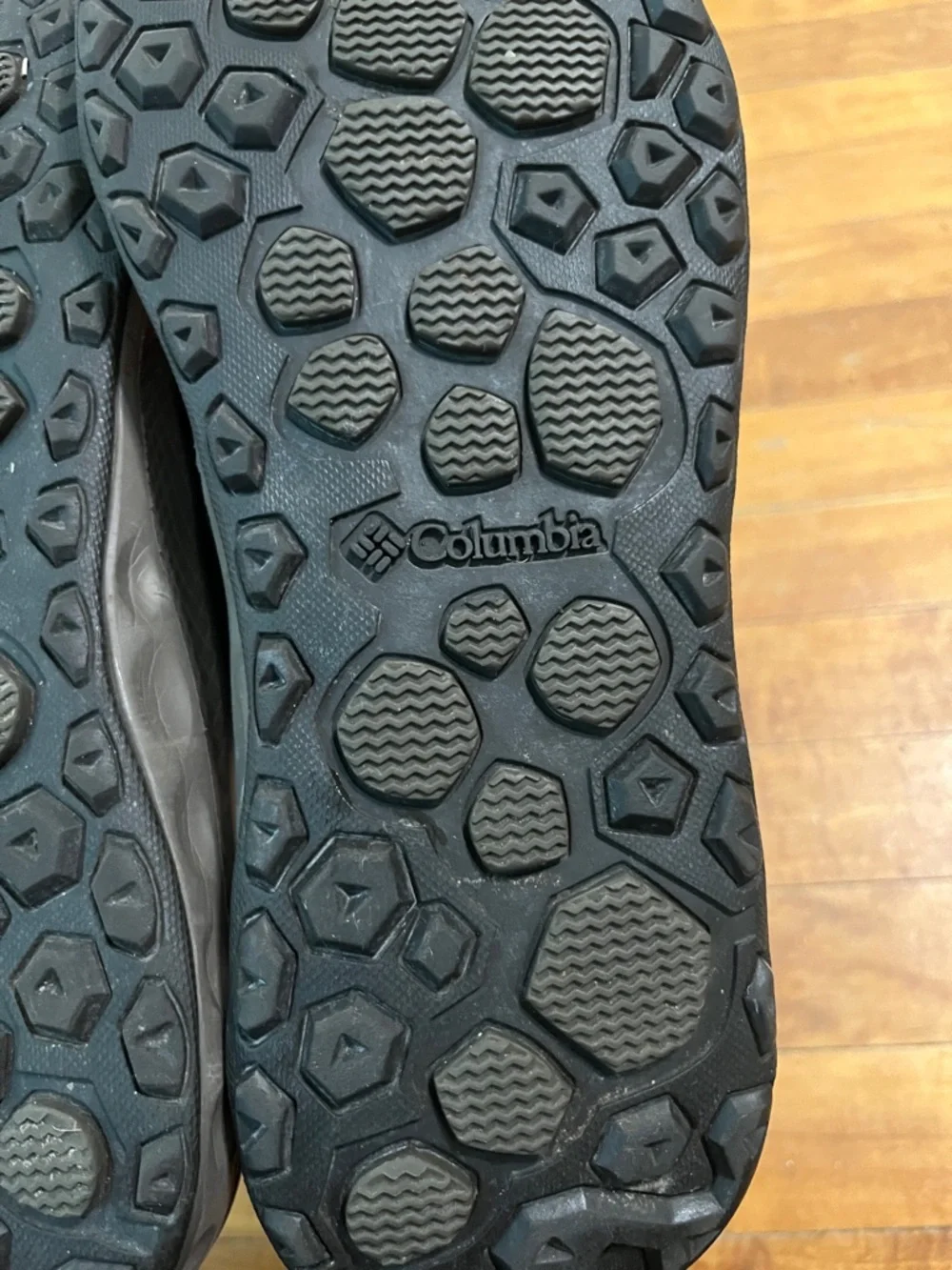 Columbia Black Flip Flop Sandals with Logoed Soles